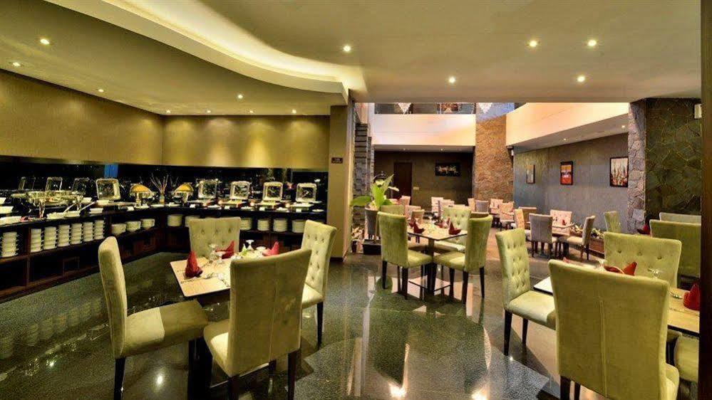 Serela Merdeka By Kagum Hotels Bandung Exterior photo